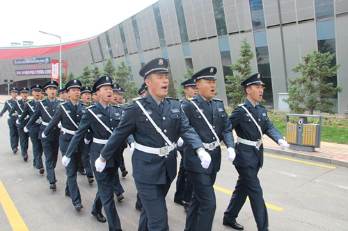 12501362_太原市保安服務有限公司保安員趕赴第二屆全國青年運動會比賽場館執行安保任務.jpeg 12501362_太原市保安服務有限公司保安員趕赴第二屆全國青年運動會比賽場館執行安保任務.jpeg