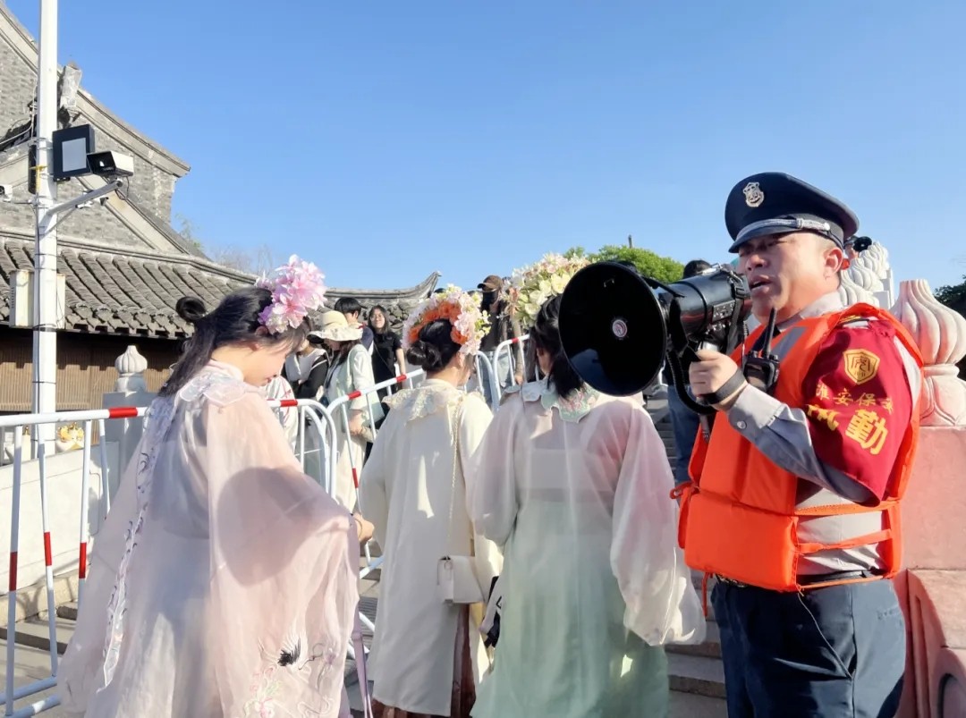 640.webp (5).jpg 640.webp (5).jpg