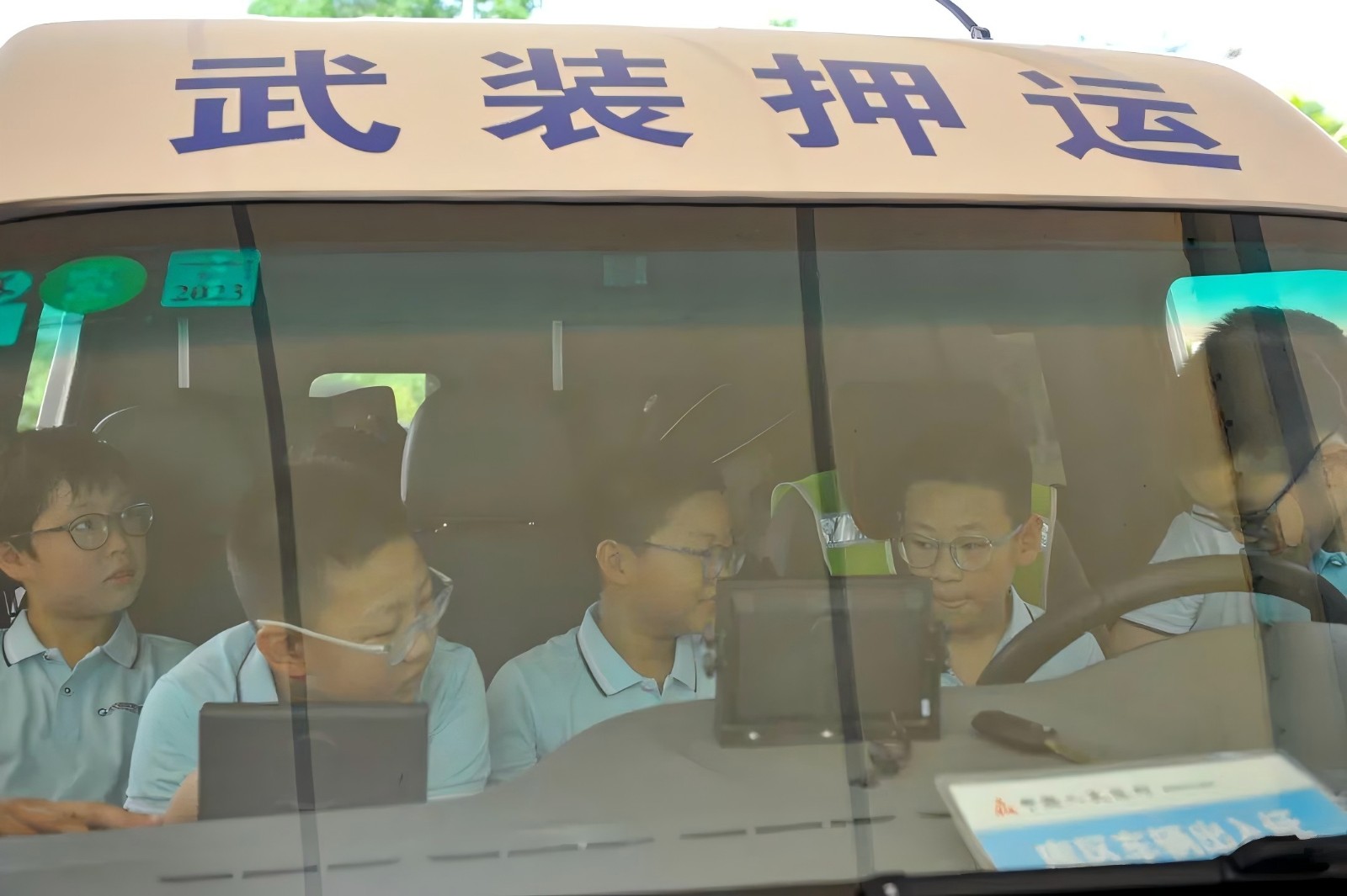 640 (2)(1).jpg 640 (2)(1).jpg